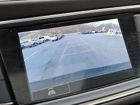 Used 2023 Buick Enclave Essence w/ Experience Buick Package image 20