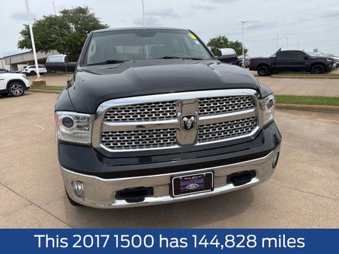 Used 2017 RAM 1500 Laramie w/ Convenience Group image 2