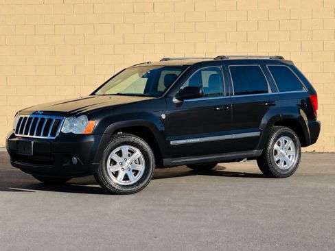 Used 2009 Jeep Grand Cherokee Limited AWD/4WD image 4