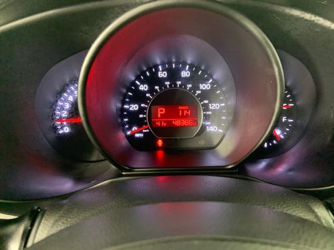 Used 2017 Kia Soul image 27