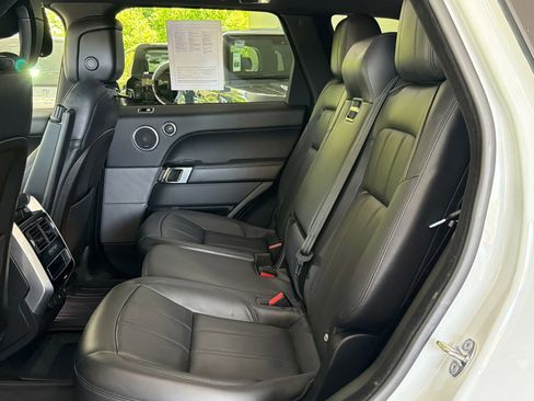 Used 2019 Land Rover Range Rover Sport HSE AWD/4WD image 15