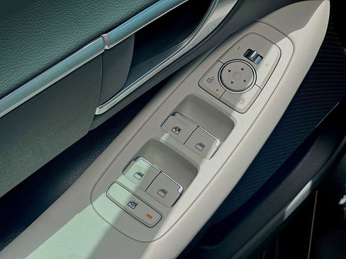 New 2026 Hyundai Sonata SE FWD image 7