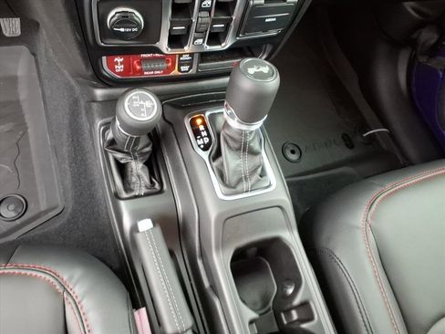 New 2026 Jeep Wrangler Unlimited Rubicon image 14