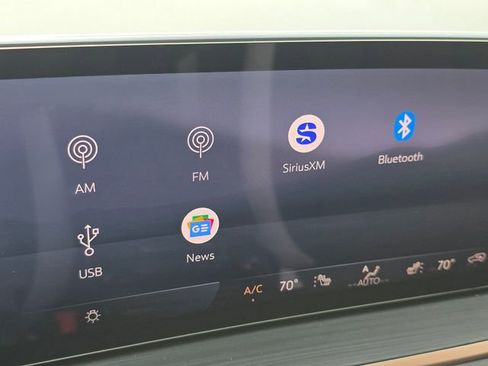 New 2026 Buick Envision Sport Touring image 9