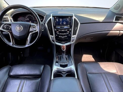Used 2016 Cadillac SRX Luxury image 16