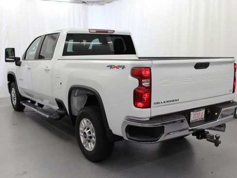 Used 2026 Chevrolet Silverado 2500 LT AWD/4WD image 16