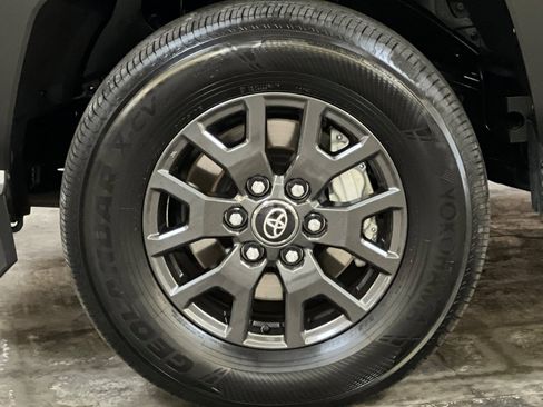 Used 2025 Toyota 4Runner SR5 image 36