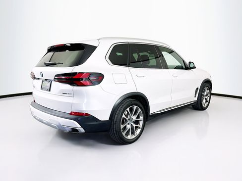 Used 2024 BMW X5 sDrive40i image 9