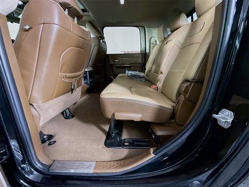 Used 2021 RAM 3500 Limited image 31