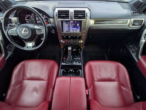 Used 2020 Lexus GX 460 Luxury w/ Accessory Package image 15