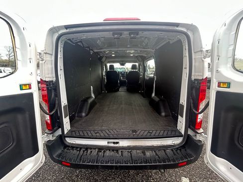 Used 2024 Ford Transit 250 Low Roof w/ Load Area Protection Package image 7