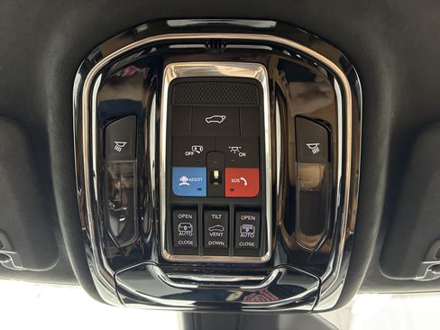 Certified 2024 Jeep Grand Cherokee Summit AWD/4WD image 23