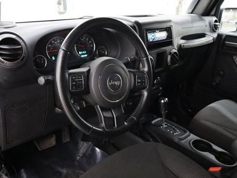 Used 2017 Jeep Wrangler Sport image 18