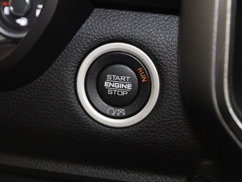 Used 2022 RAM 2500 Laramie AWD/4WD image 30