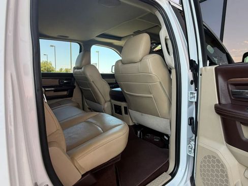 Used 2016 RAM 1500 Laramie w/ Convenience Group AWD/4WD image 49