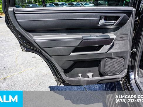 Used 2025 Toyota Sequoia Platinum AWD/4WD image 57