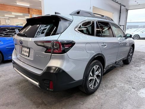 Used 2020 Subaru Outback Limited AWD/4WD image 8
