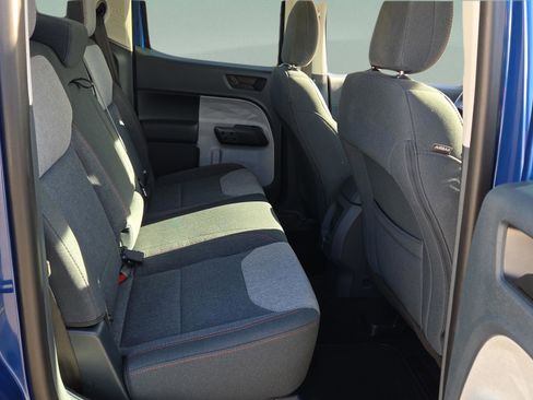 Certified 2024 Ford Maverick XLT image 18