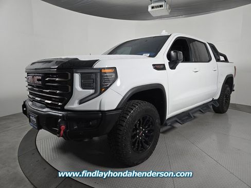 Used 2023 GMC Sierra 1500 AT4X image 2