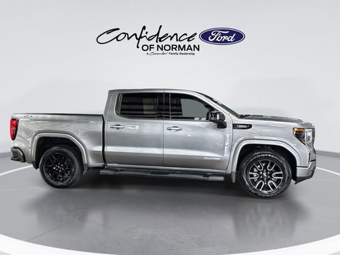 Used 2023 GMC Sierra 1500 Elevation w/ Elevation Premium Package AWD/4WD image 10