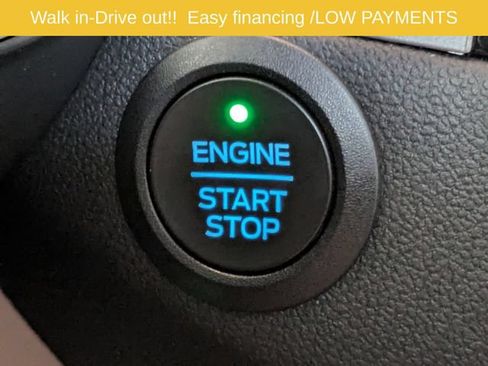 Used 2022 Ford Escape SE FWD image 26