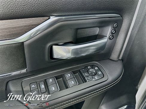 New 2026 RAM 2500 Laramie image 32