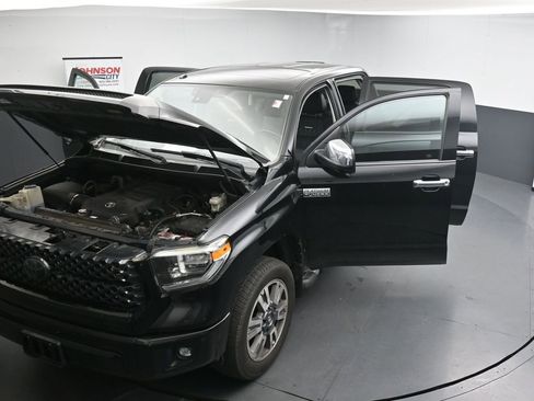 Used 2018 Toyota Tundra Platinum AWD/4WD image 26