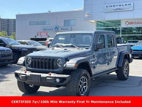Used 2024 Jeep Gladiator Rubicon w/ Safety Group AWD/4WD image 6