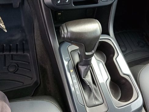 Used 2018 Chevrolet Colorado Z71 AWD/4WD image 15