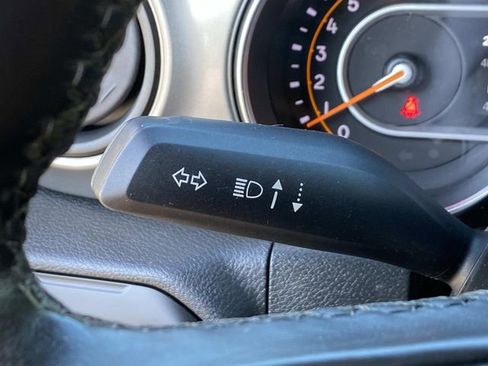 Used 2021 Jeep Wrangler Willys image 14