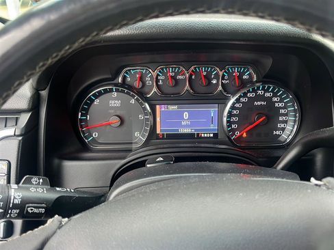 Used 2015 Chevrolet Tahoe LT image 4