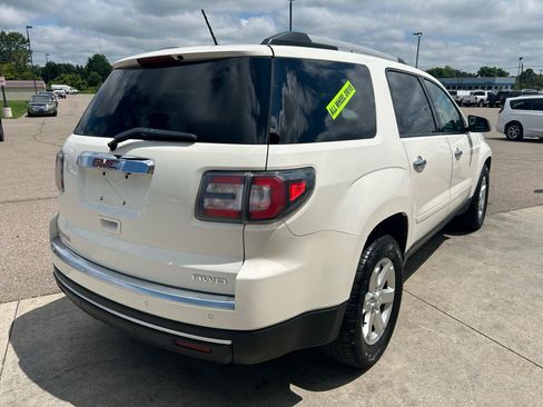 Used 2015 GMC Acadia SLE AWD/4WD image 5