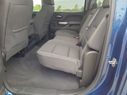 Used 2018 Chevrolet Silverado 1500 LT w/ All Star Edition image 24