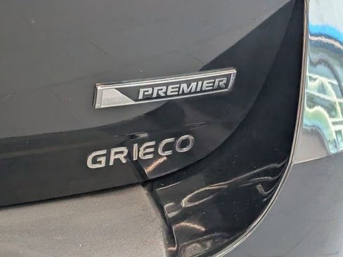 Used 2017 Chevrolet Equinox Premier w/ Enhanced Convenience Package image 12