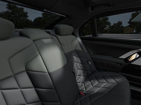 New 2026 BMW 740i w/ Executive Package RWD image 12