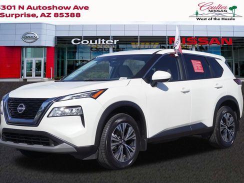 Certified 2023 Nissan Rogue SV FWD image 1