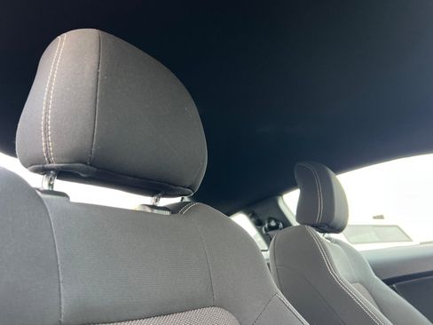 Used 2015 Ford Mustang Coupe image 16