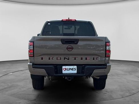 Used 2023 Nissan Frontier PRO-4X w/ Pro Convenience Package AWD/4WD image 9