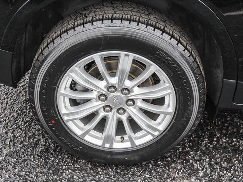 Used 2019 Cadillac XT5 AWD image 14