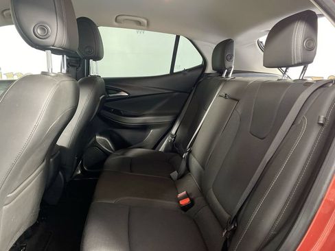 Used 2024 Buick Encore GX Preferred w/ Comfort Package FWD image 21