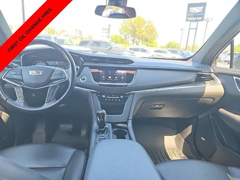 Used 2022 Cadillac XT5 Premium Luxury AWD/4WD image 11