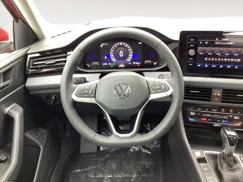 New 2026 Volkswagen Jetta SE FWD image 15