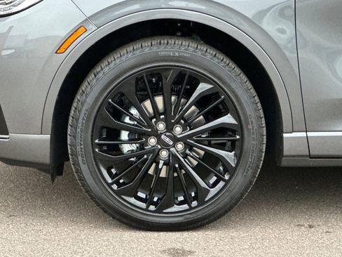 New 2025 Lincoln Corsair Reserve w/ Equipment Group 202A image 23