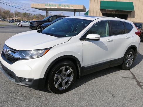 Used 2019 Honda CR-V EX image 1