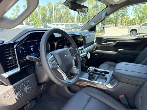 New 2026 Chevrolet Silverado 1500 LT Trail Boss w/ LT Trail Boss Premium Package AWD/4WD image 21