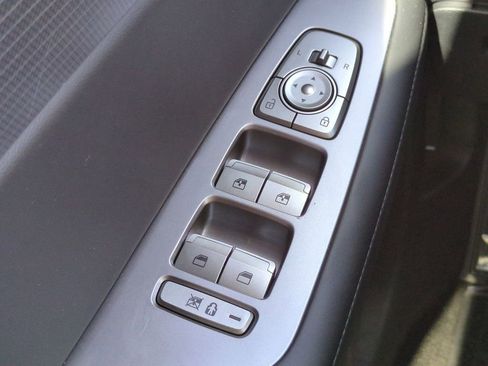 Used 2025 Hyundai Palisade Limited image 26