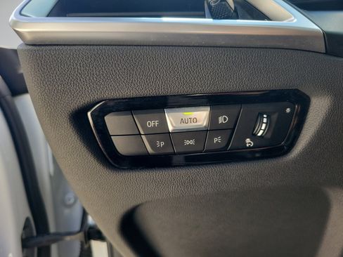 Used 2025 BMW 430i Convertible RWD image 25