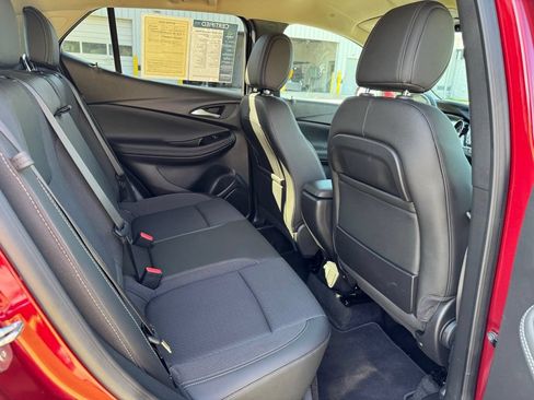 Certified 2023 Buick Encore GX Select w/ Sport Touring Package FWD image 34