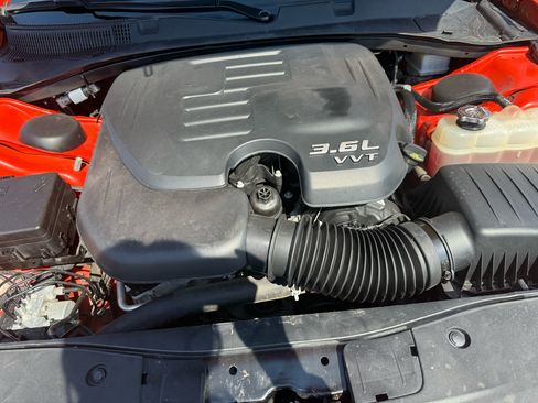 Used 2021 Dodge Charger SXT w/ Leather Interior Group image 25