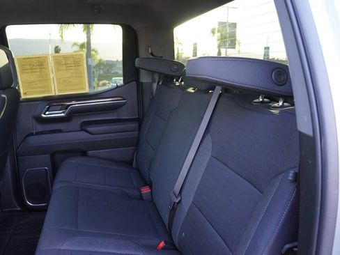 Used 2023 Chevrolet Silverado 1500 LT image 18